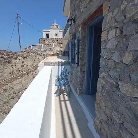 Anemos Karpathos Pensión *