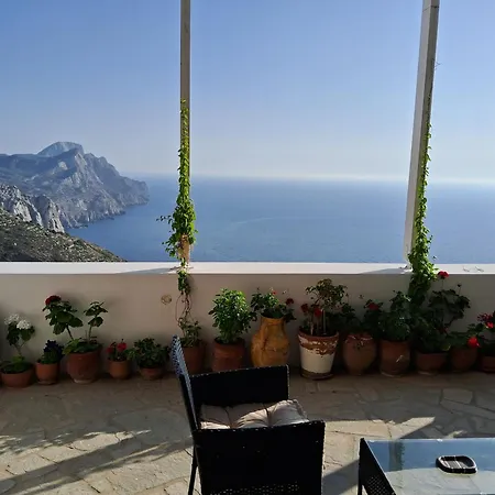 بيت ضيافة Anemos Karpathos 3*