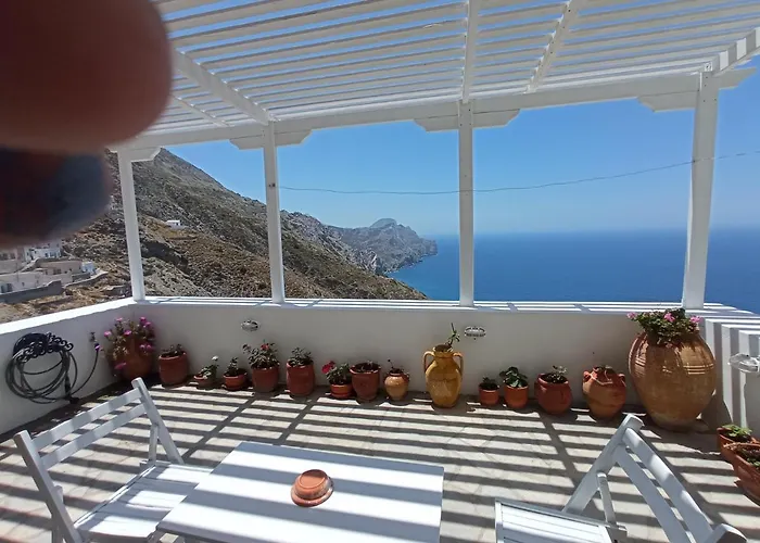 Anemos Karpathos 招待所 3*
